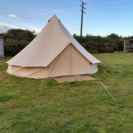 Cornish Skies Glamping Pool Bagian luar foto