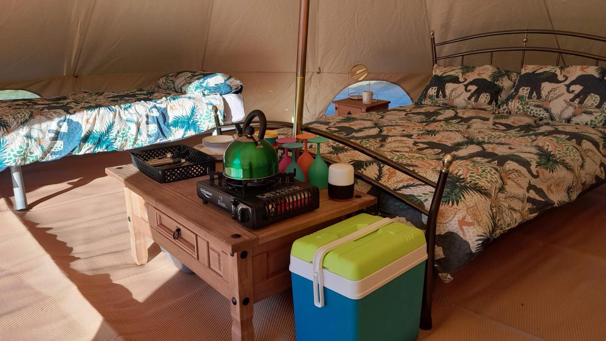 Cornish Skies Glamping Pool Bagian luar foto