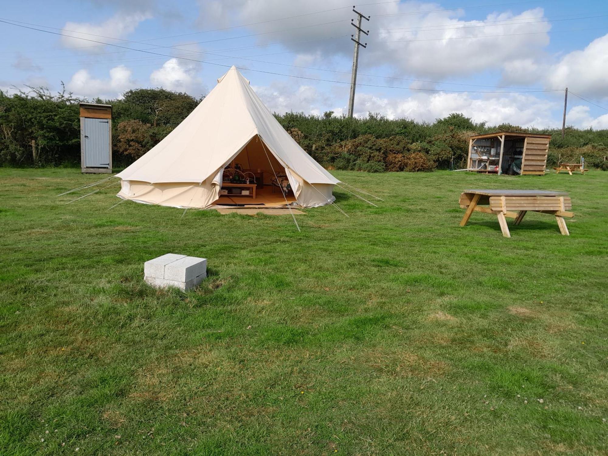 Cornish Skies Glamping Pool Bagian luar foto