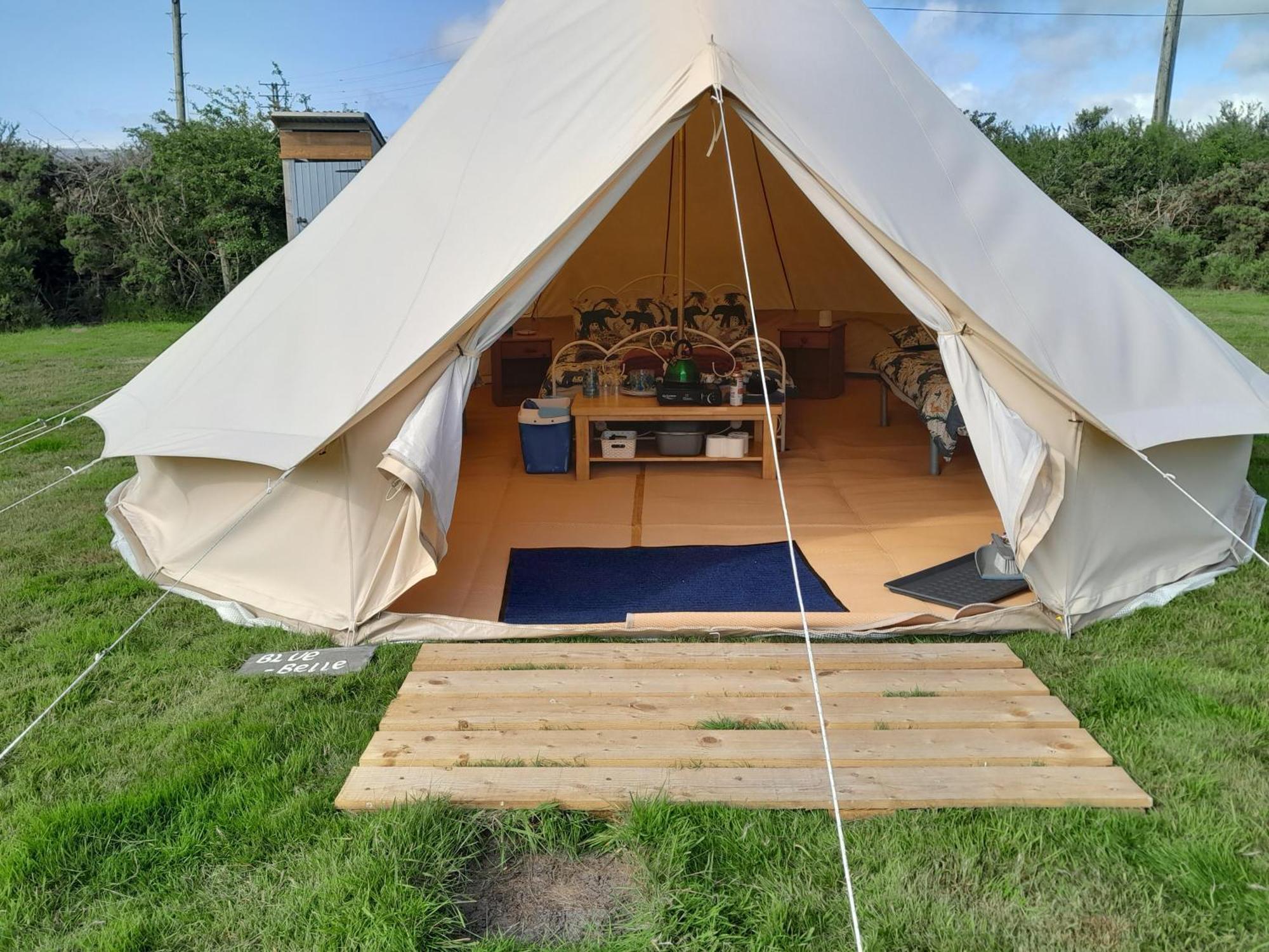 Cornish Skies Glamping Pool Bagian luar foto